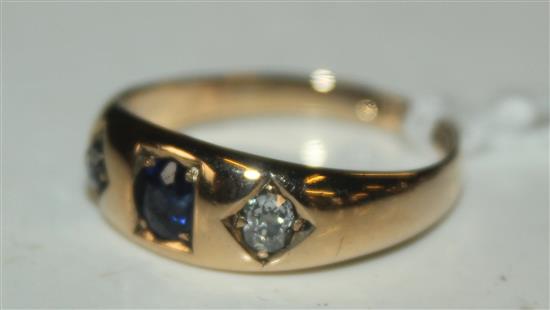 Victorian 18ct gold, sapphire and diamond ring